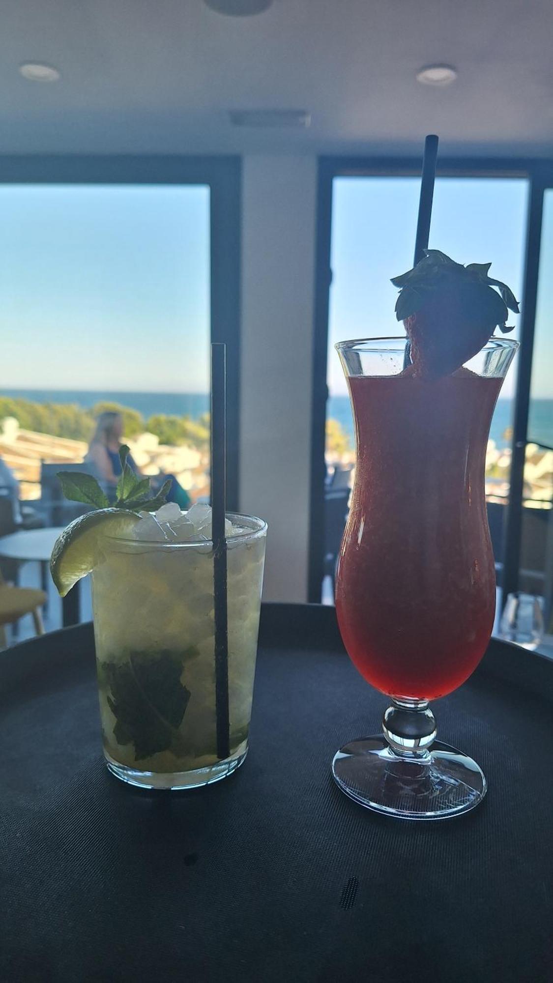 The Orange House Boutique Hotel And Upstairs Rooftop Bar Center Of La Cala De Mijas 100M From The Beach Buitenkant foto