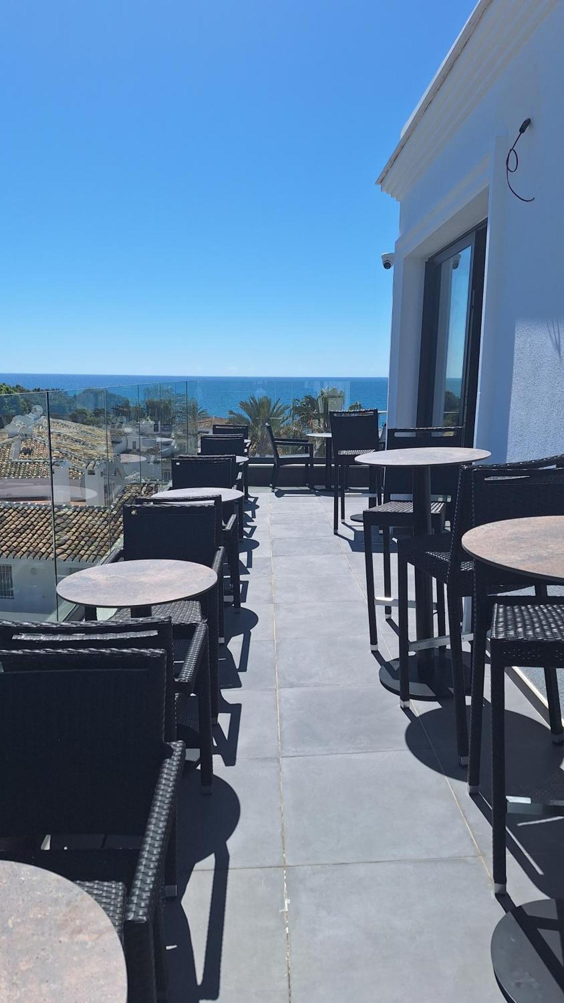 The Orange House Boutique Hotel And Upstairs Rooftop Bar Center Of La Cala De Mijas 100M From The Beach Buitenkant foto