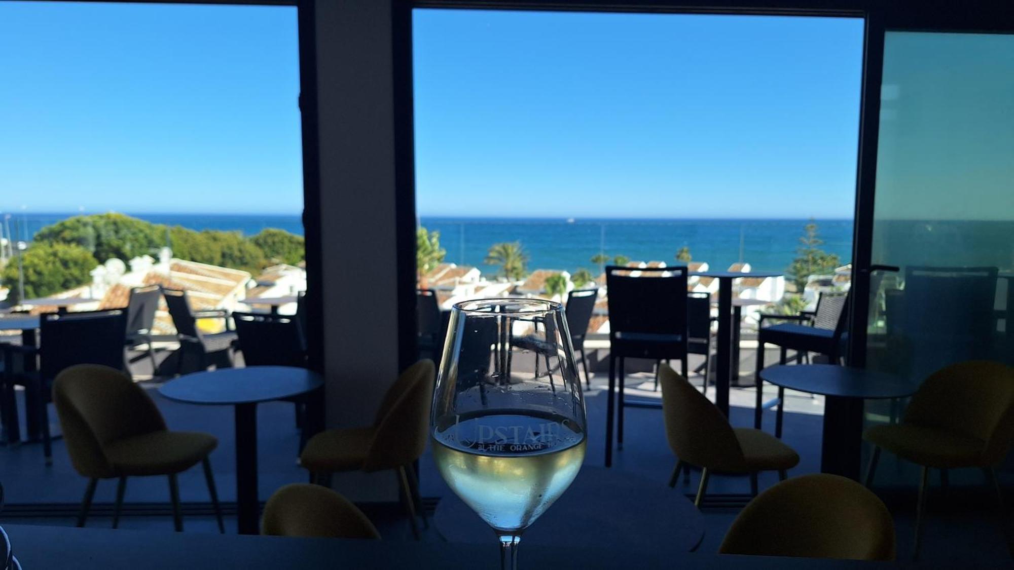 The Orange House Boutique Hotel And Upstairs Rooftop Bar Center Of La Cala De Mijas 100M From The Beach Buitenkant foto